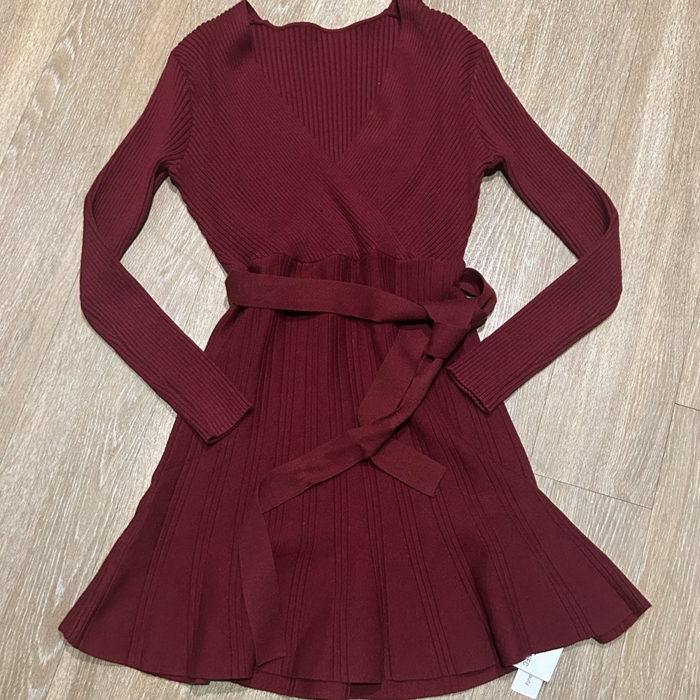 NWT Burgundy Red V-neck Wrap Sweater Dress with Tie Waist Sz XL